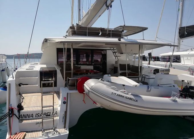 Fountaine Pajot Saba 50