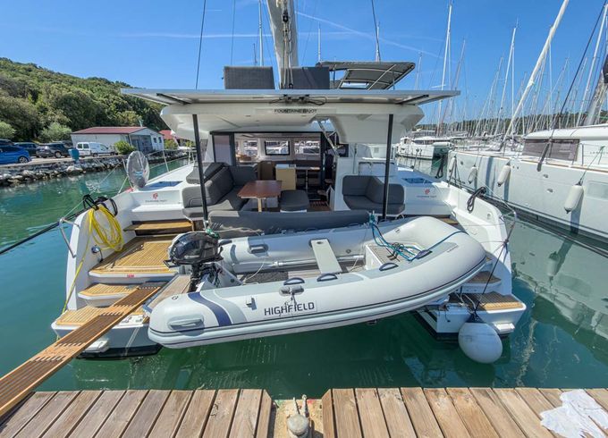 Fountaine Pajot Fp 41 Quatuor 3