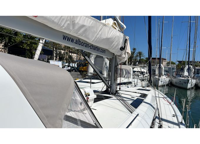 Beneteau Oceanis 51.1