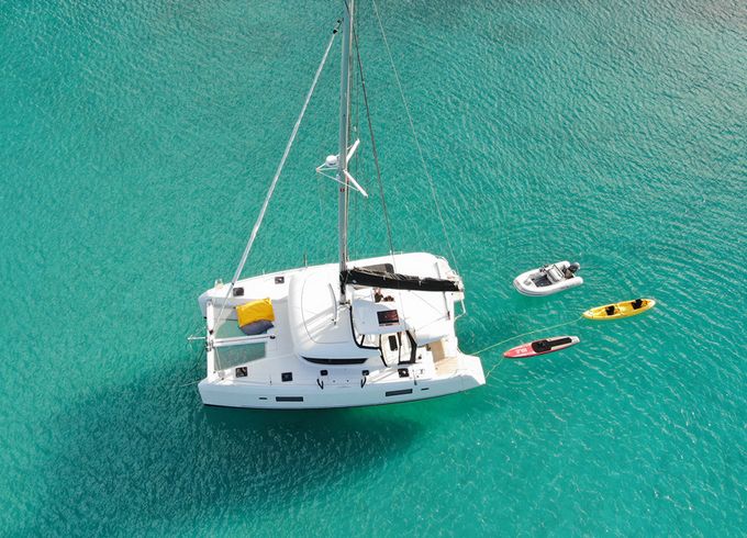 Lagoon 42