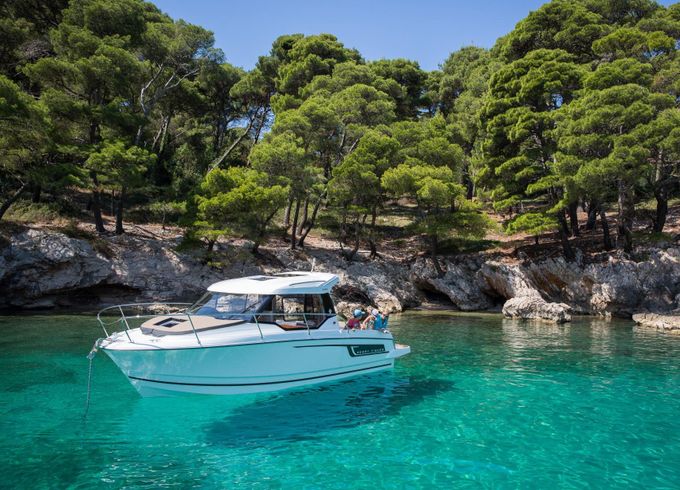 Jeanneau Merry Fisher 795
