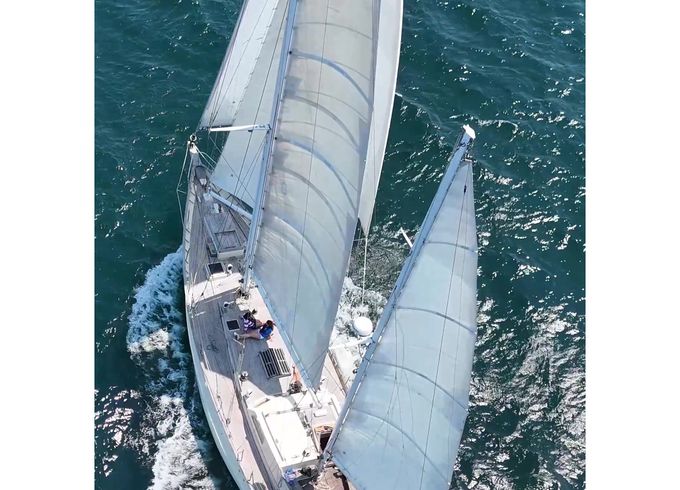 Frers 72