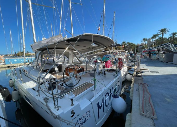 Beneteau Oceanis 51.1