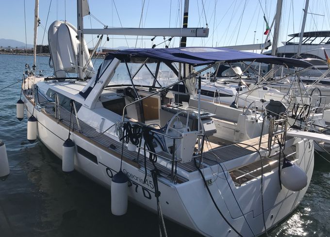 Beneteau Oceanis 45