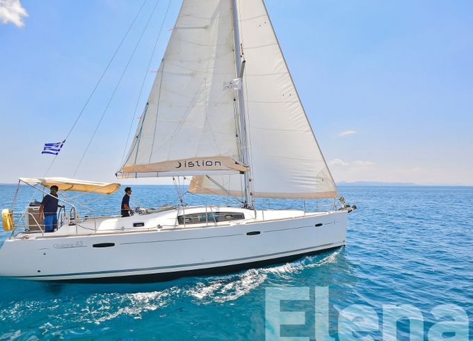Beneteau Oceanis 43
