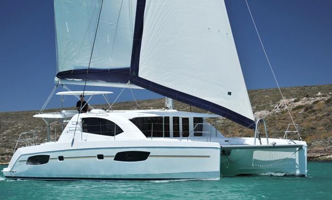 Leopard Catamarans / Robertson & Caine Leopard 44