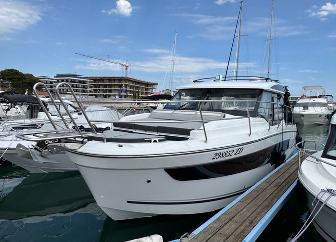 Jeanneau Merry Fisher 1095 Coupé Serie2