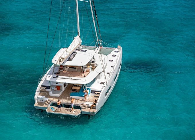Lagoon 55