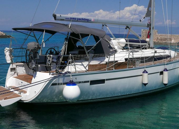 Bavaria Cruiser 37
