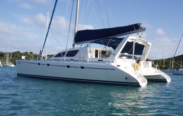 Leopard Catamarans / Robertson & Caine Leopard 45