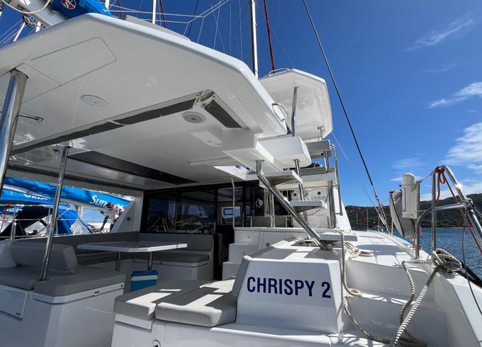 Leopard Catamarans / Robertson & Caine Leopard 45