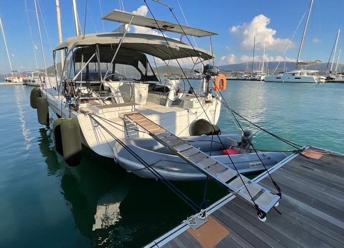Beneteau Oceanis 51.1