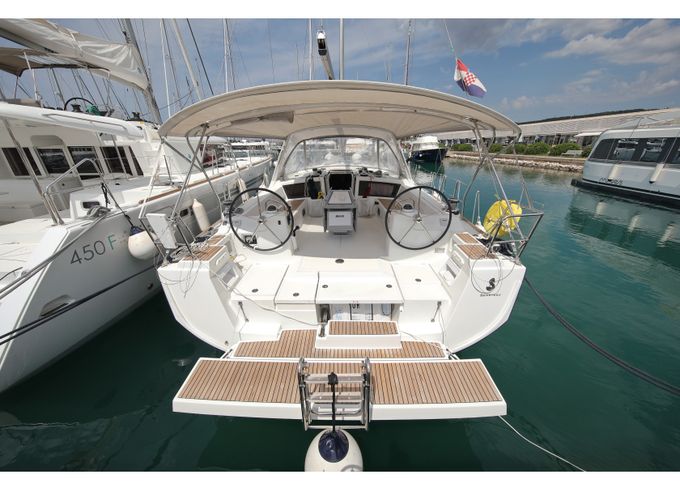 Beneteau Oceanis 48