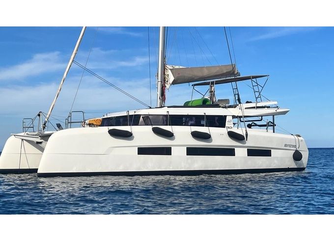 Dufour Yachts Dufour Catamaran 48