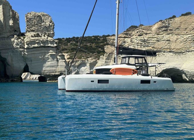 Lagoon 42
