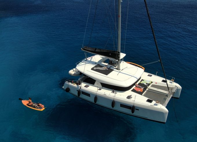 Lagoon 42