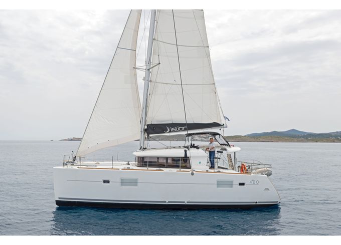 Lagoon 400s2