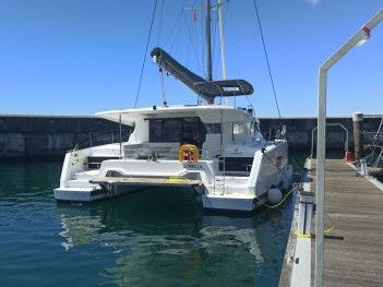 Fountaine Pajot Astréa 42