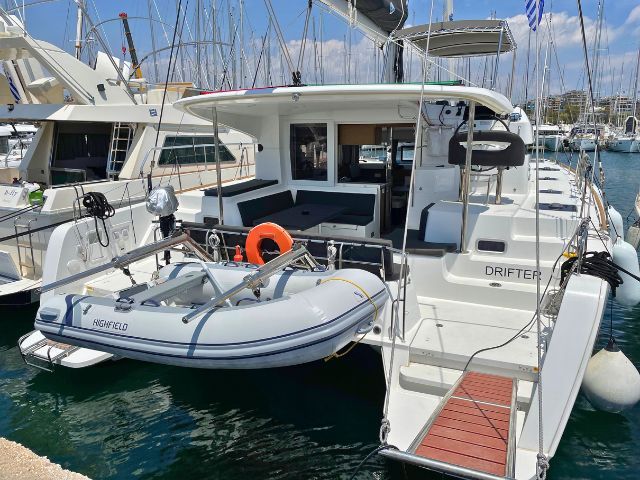 Lagoon 40
