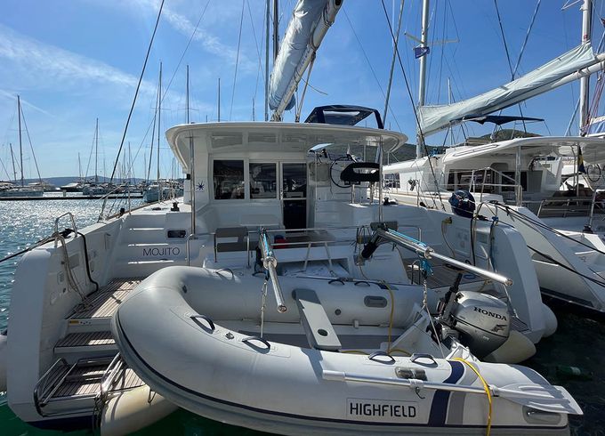 Lagoon 40
