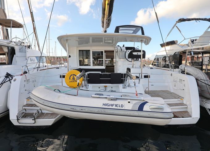 Lagoon 40