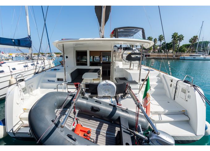 Lagoon 40