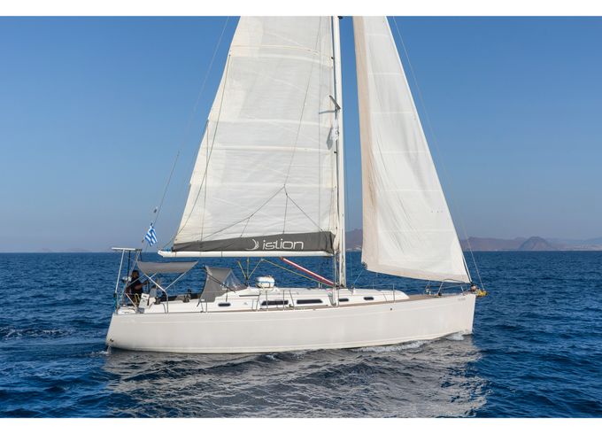 Hanse Yachts Hanse 400.