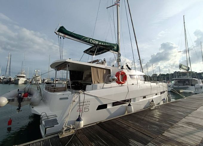Bali Catamarans Bali 4.5