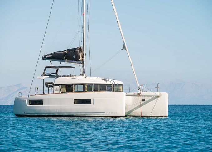 Lagoon 40