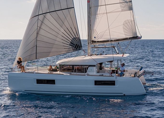 Lagoon 40