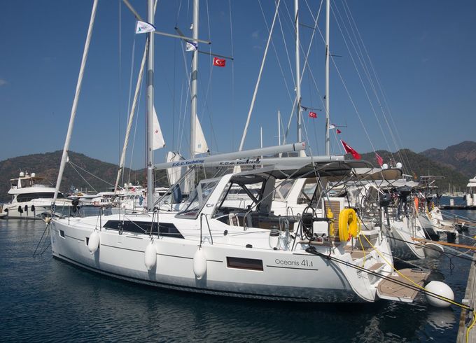 Beneteau Oceanis 41.1
