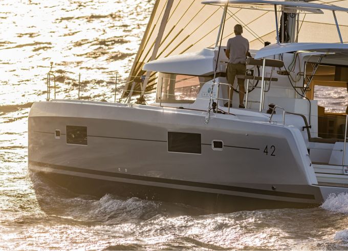 Lagoon 42 A/c & Gen & Wm