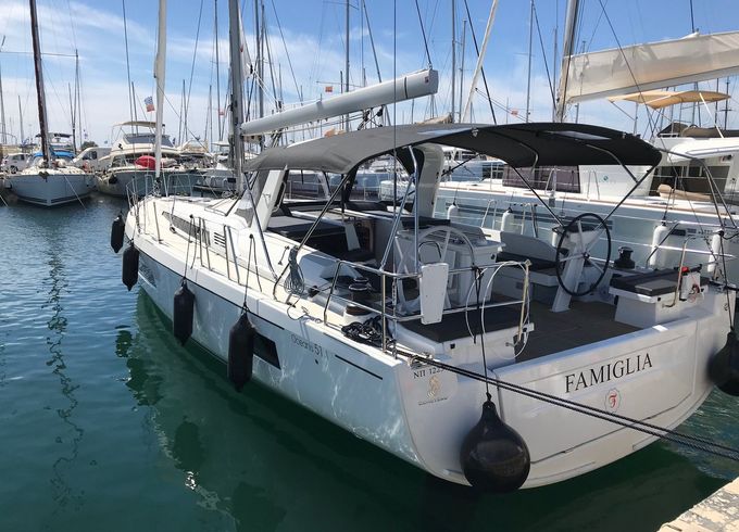 Beneteau Oceanis 51.1