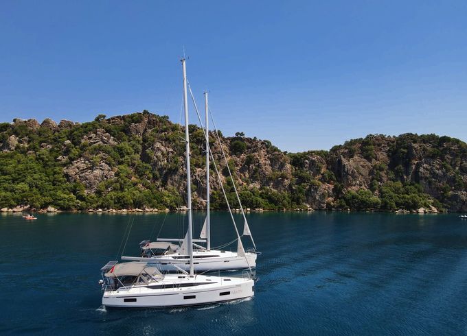 Bavaria C42