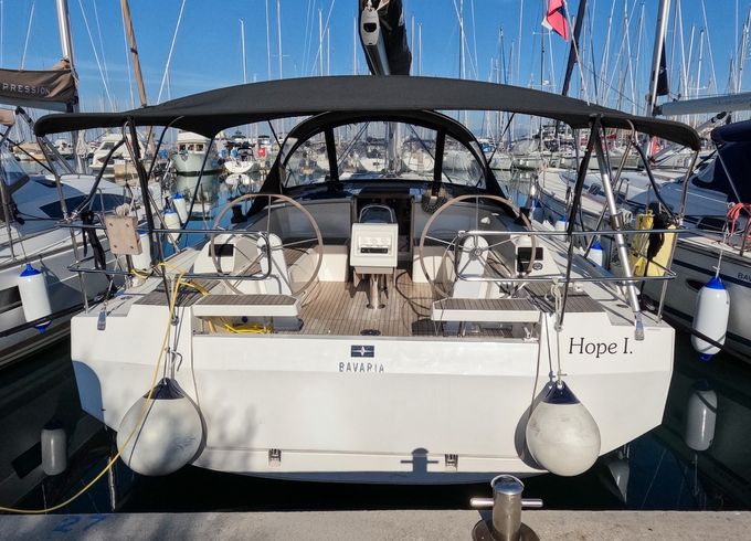 Bavaria C42