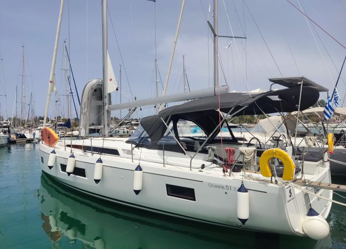 Beneteau Oceanis 51.1