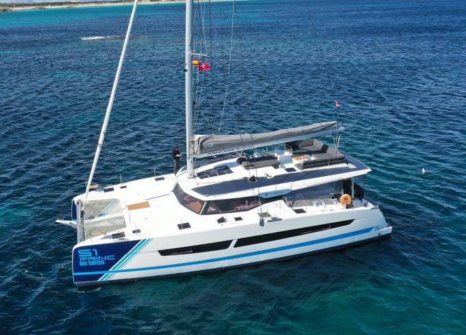 Fountaine Pajot Aura 51
