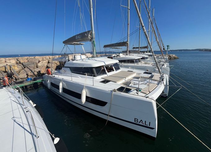 Bali Catamarans Bali Catspace Ow