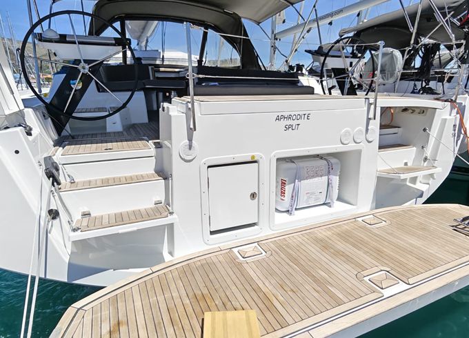Dufour Yachts Dufour 54