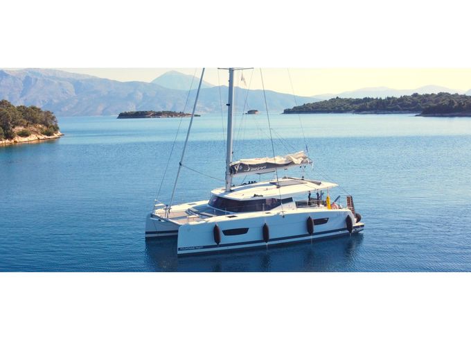 Fountaine Pajot Isla 40