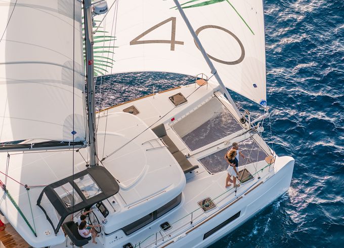 Lagoon 40