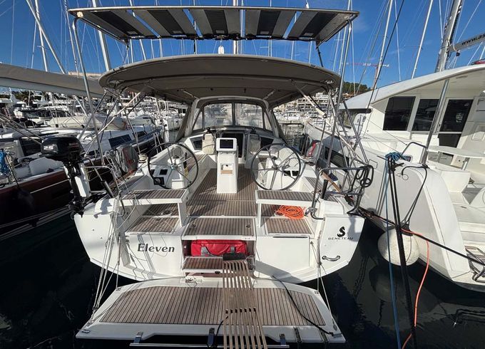 Beneteau Oceanis 38.1