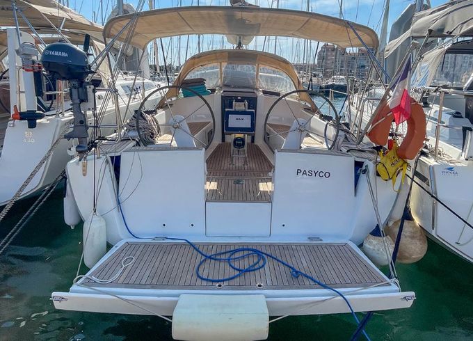 Hanse Yachts Hanse 348- 3 Cab.