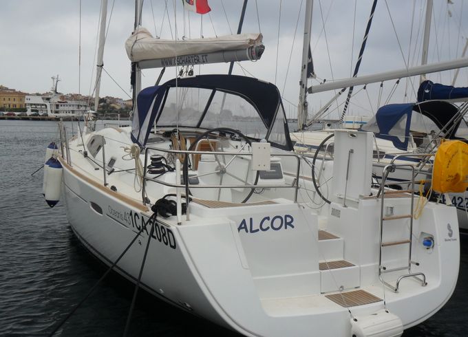 Beneteau Oceanis 43