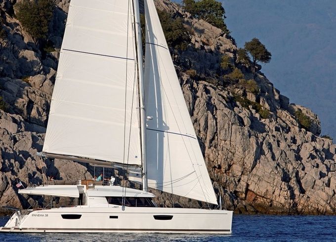 Fountaine Pajot Ipanema 58