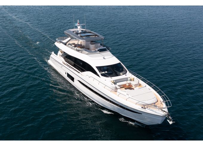 Azimut Yachts Azimut 78 Fly