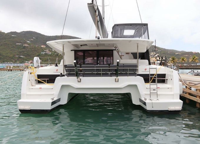 Fountaine Pajot Astrea 42