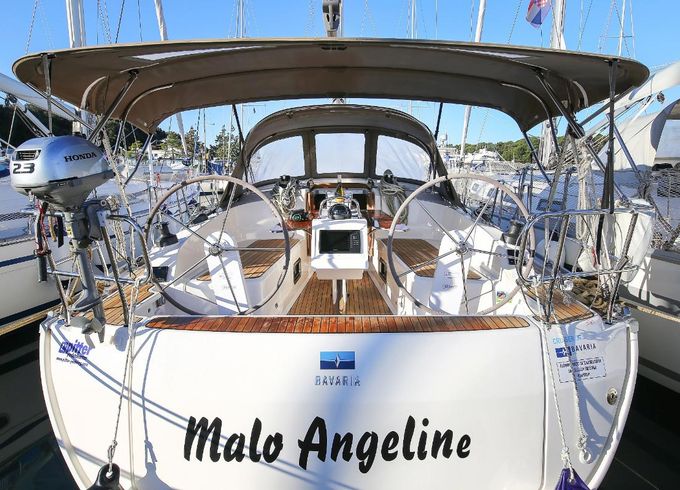 Bavaria Cruiser 37
