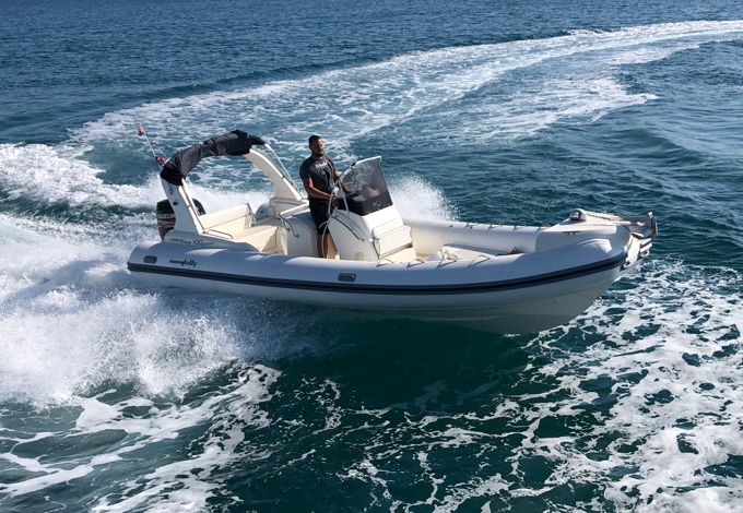 Nuova Jolly Marine King 720 Extreme