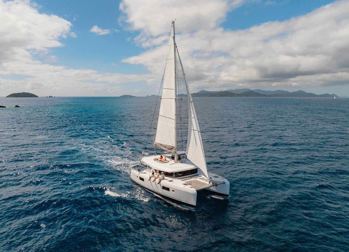 Lagoon 42